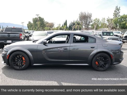 Used 2022 Dodge Charger Scat Pack image 2