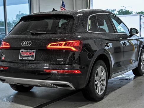 Used 2020 Audi Q5 2.0T Premium w/ Convenience Package AWD/4WD image 10