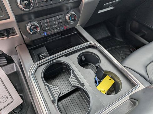 Used 2019 Ford F450 Platinum w/ Platinum Ultimate Package AWD/4WD image 25