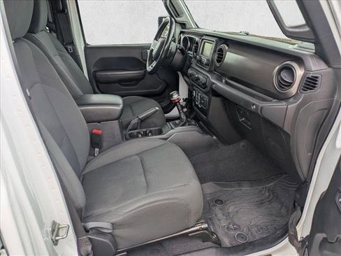 Used 2020 Jeep Gladiator Sport w/ Quick Order Package 23S AWD/4WD image 18