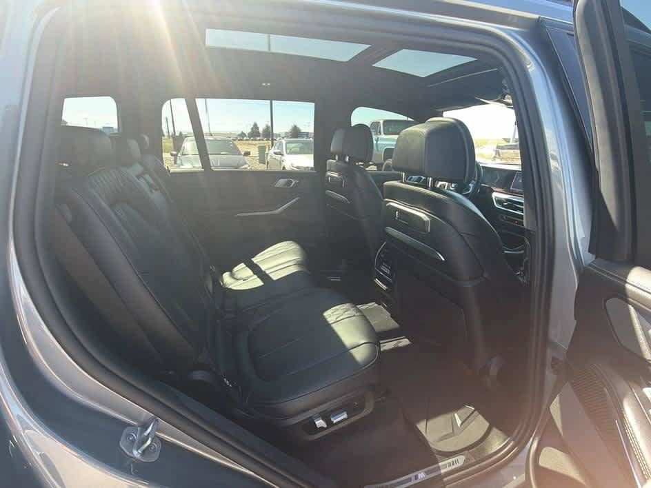Used 2025 BMW X7 M60i w/ Executive Package AWD/4WD image 27
