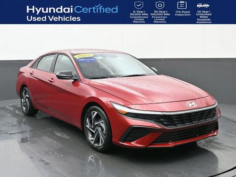 Certified 2025 Hyundai Elantra Sport image 1