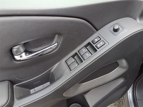 New 2026 Nissan Frontier SV w/ Tow Package image 13