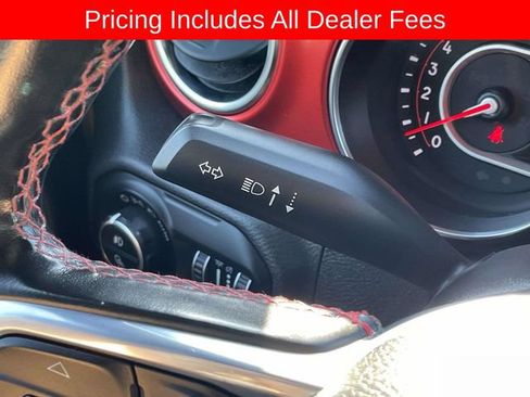 Used 2020 Jeep Gladiator Rubicon AWD/4WD image 32