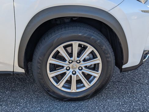 Used 2015 Lexus NX 200t FWD image 9