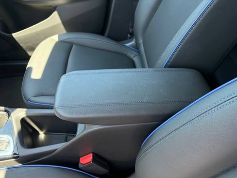 Used 2025 Buick Encore GX Sport Touring w/ Comfort Package FWD image 26