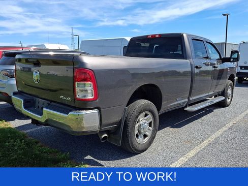 Used 2024 RAM 3500 Tradesman w/ Chrome Appearance Group AWD/4WD image 4