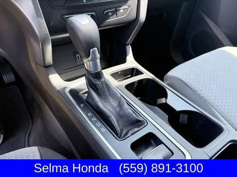 Used 2017 Ford Escape SE FWD image 17