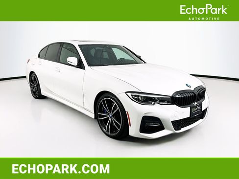 Used 2020 BMW 330i Sedan w/ M Sport Package RWD image 1