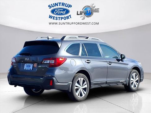 Used 2019 Subaru Outback 2.5i Limited w/ Popular Package #2 image 4