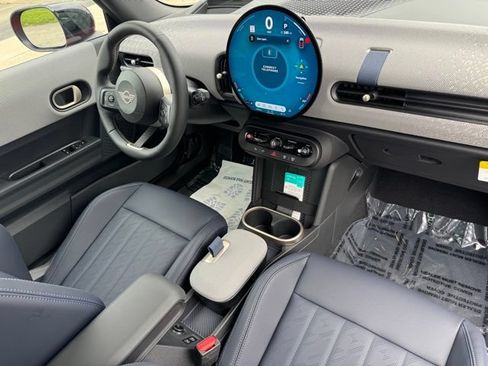 New 2026 MINI Cooper 2-Door Hardtop FWD image 28
