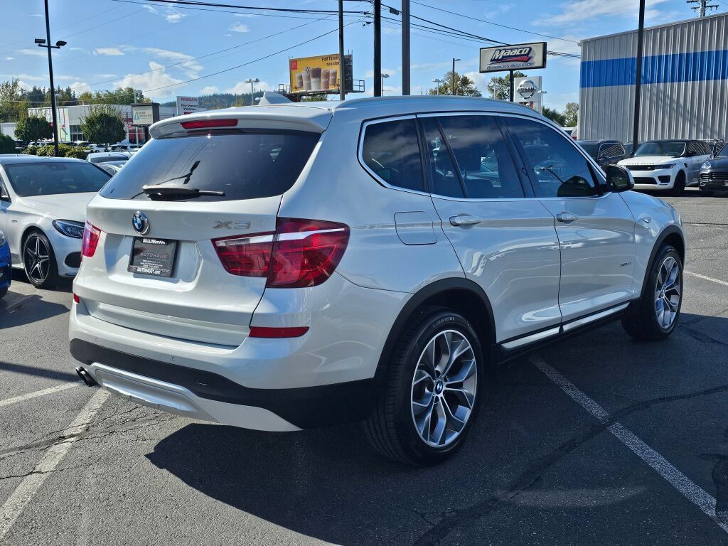 Used 2016 BMW X3 xDrive28i AWD/4WD image 5