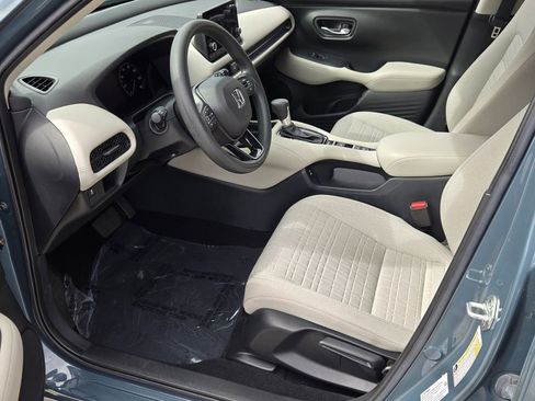 Used 2024 Honda HR-V LX image 10