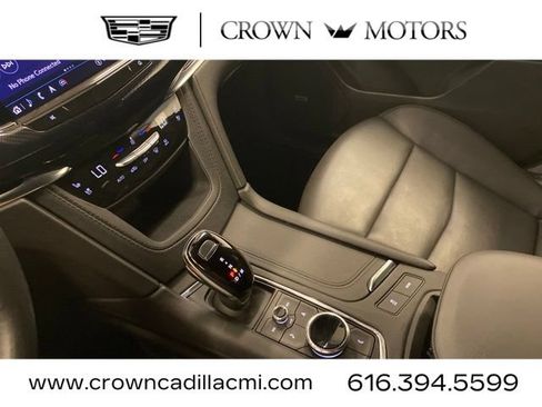 Certified 2023 Cadillac XT6 Sport w/ Technology Package AWD/4WD image 12