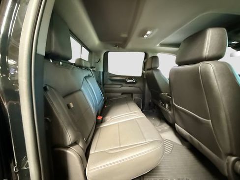 Used 2022 Chevrolet Silverado 1500 LT Trail Boss w/ LT Trail Boss Premium Package AWD/4WD image 25