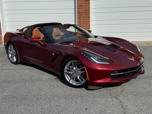 Used 2019 Chevrolet Corvette w/ 2LT Preferred Equipment Group image 30