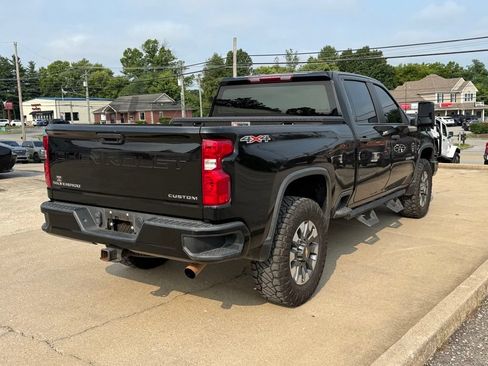 Used 2024 Chevrolet Silverado 2500 Custom AWD/4WD image 6