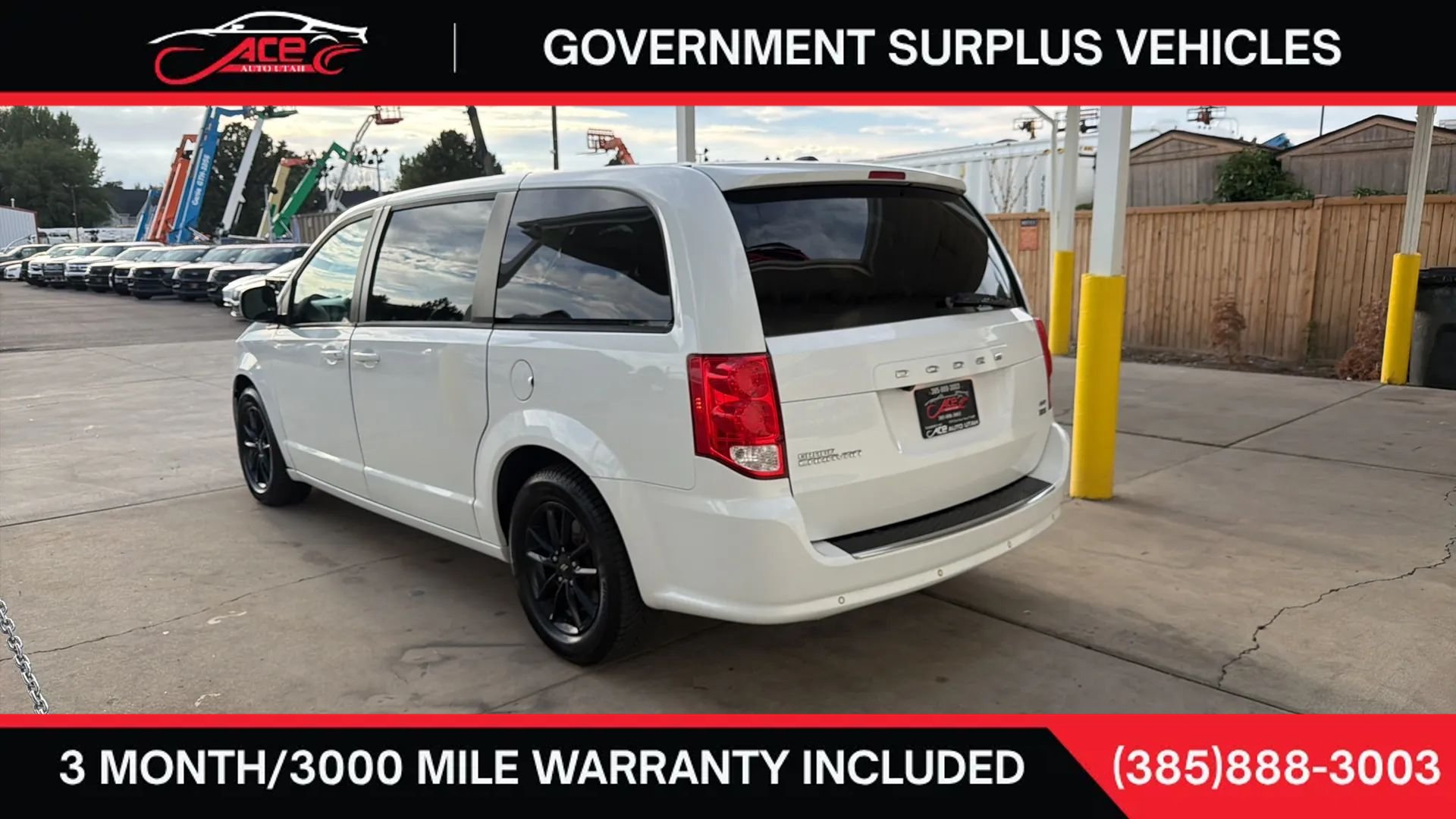 Used 2019 Dodge Grand Caravan GT w/ Safety Sphere Group FWD image 3
