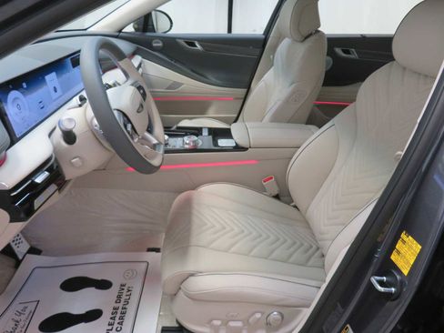 New 2026 Genesis G80 2.5T Sport Prestige image 10