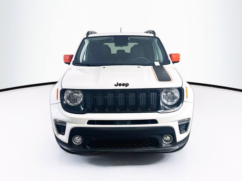 Used 2020 Jeep Renegade Latitude image 2
