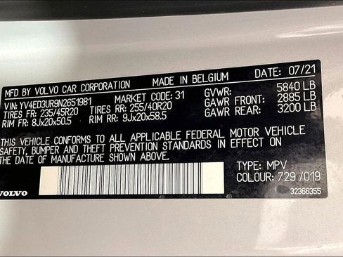 Used 2022 Volvo XC40 P8 Recharge Plus AWD/4WD image 33