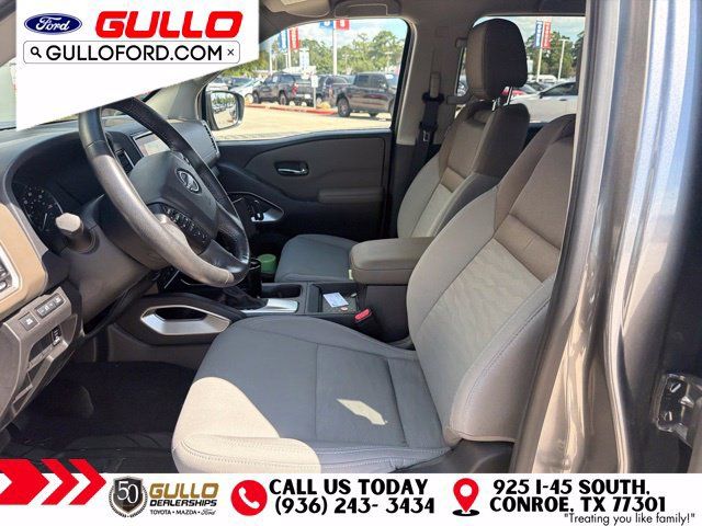 Used 2024 Nissan Frontier SV w/ SV Convenience Package RWD image 5