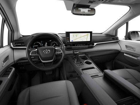 New 2026 Toyota Sienna XLE image 19