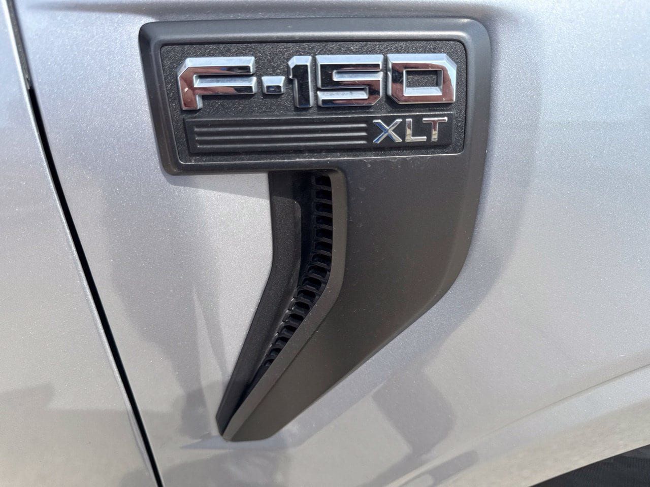 Used 2022 Ford F150 XLT w/ Equipment Group 302A High RWD image 16