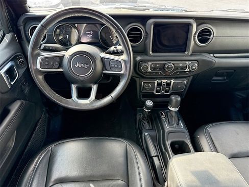 Used 2023 Jeep Wrangler Unlimited Sahara w/ Cold Weather Group image 23