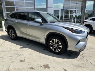 Used 2024 Toyota Highlander XLE AWD/4WD video 2