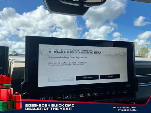 New 2026 GMC Hummer EV SUV image 28