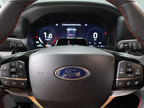 Used 2025 Ford Explorer ST AWD/4WD image 14