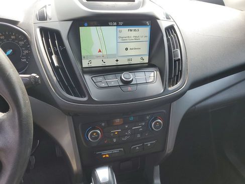 Used 2018 Ford Escape SEL AWD/4WD image 16