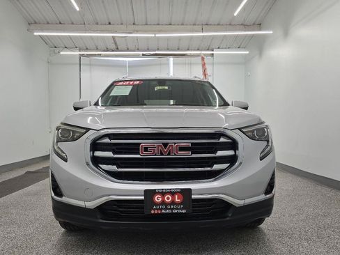 Used 2019 GMC Terrain SLT FWD image 3