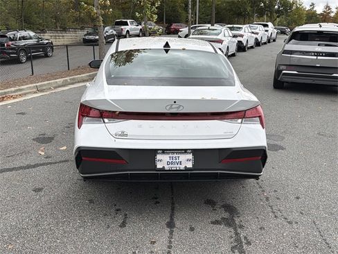 New 2026 Hyundai Elantra Blue image 6