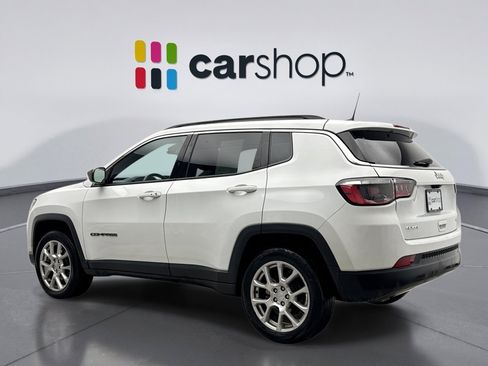 Used 2023 Jeep Compass Latitude w/ Sun and Sound Group image 3