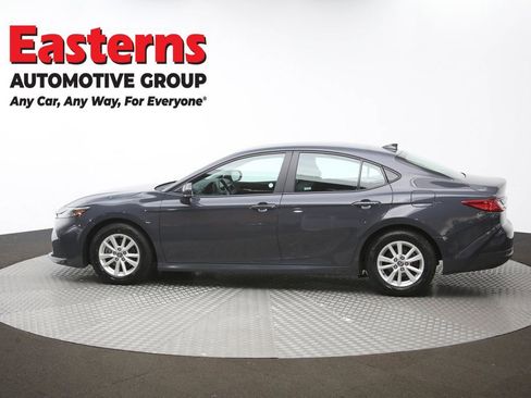 Used 2025 Toyota Camry LE FWD image 60