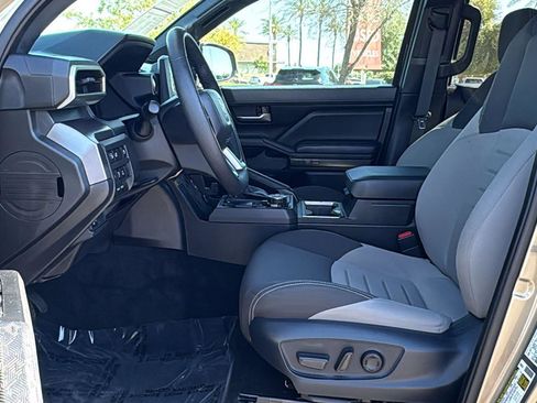 Used 2025 Toyota Tacoma TRD Off-Road w/ TRD Off Road Upgrade Package image 24