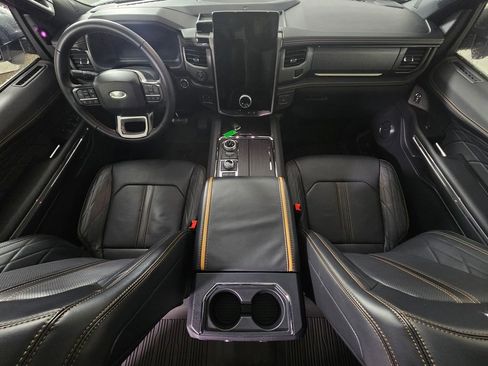 Used 2024 Ford Expedition Max Platinum image 22