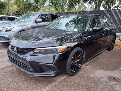 Used 2023 Honda Civic Sport image 1