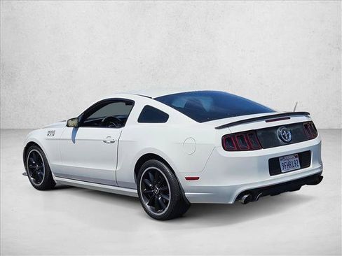 Used 2013 Ford Mustang Boss 302 w/ Boss 302 Accessory Pkg RWD image 7