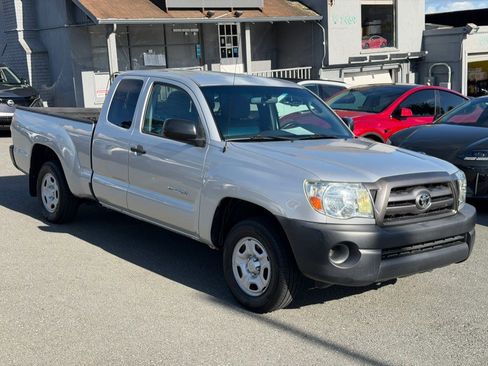Used 2009 Toyota Tacoma 2WD Access Cab image 3