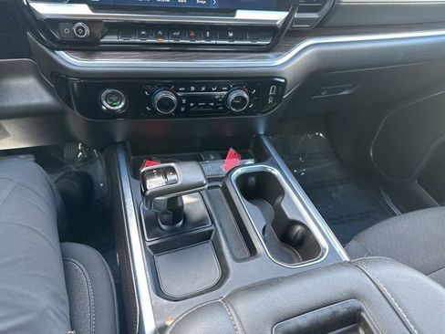 Used 2022 Chevrolet Silverado 1500 RST AWD/4WD image 27