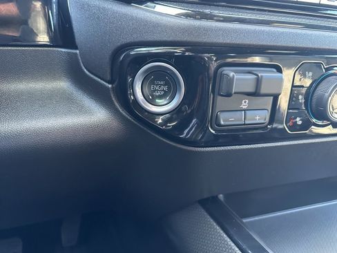 Certified 2025 Chevrolet Silverado 1500 ZR2 w/ ZR2 Bison Edition image 5