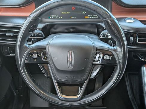 Used 2020 Lincoln Aviator Reserve w/ Elements Package Plus AWD/4WD image 10