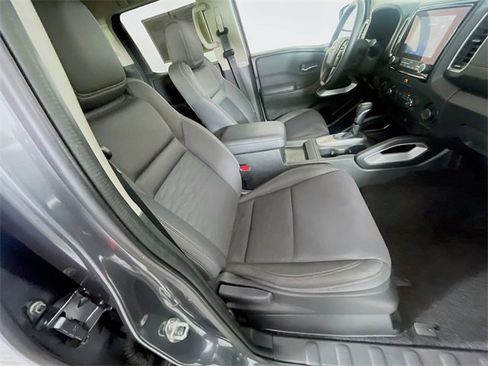 Used 2023 Nissan Frontier SV w/ Tow Package image 27