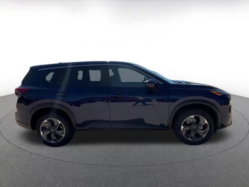 Used 2025 Chevrolet Equinox LT AWD/4WD image 16
