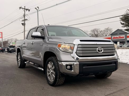 Used 2015 Toyota Tundra Limited image 2