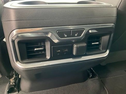 Used 2019 GMC Sierra 1500 SLT w/ SLT Premium Plus Package AWD/4WD image 16