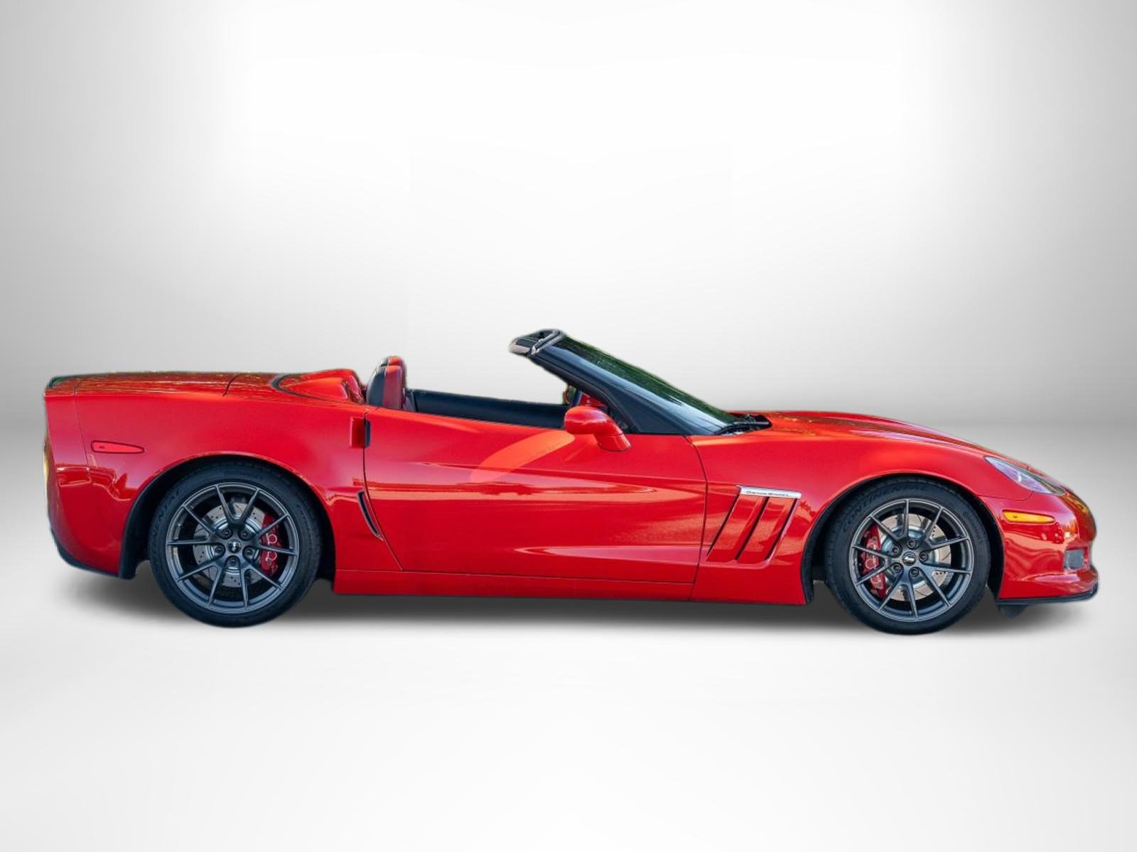 Used 2012 Chevrolet Corvette Grand Sport w/ 3LT Preferred Equipment Group RWD image 10